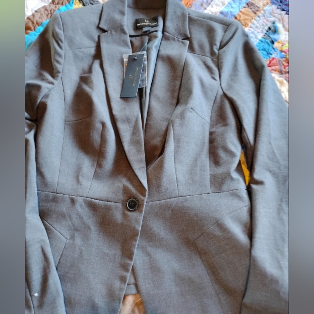 Worthington women's blazer size 4
